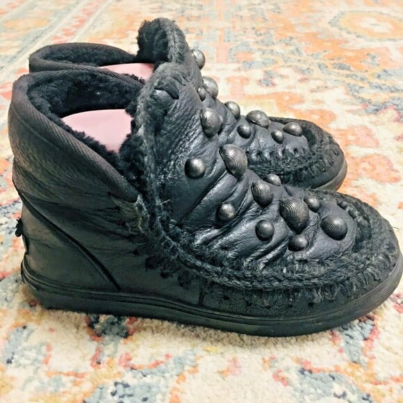 MOU Black Leather Shearling Sherpa Short Ankle Studded Boots Women's 7 to 7.5 - Picture 6 of 13